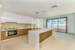 3 bedrooms Villa in Yas Island, UAE No. 1870 - Image 17