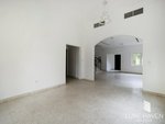 5 bedrooms Villa in The Villa, UAE No. 18958 - Image 12