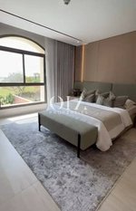 4 bedrooms Villa in Abu Dhabi, UAE No. 19206 - Image 2
