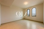 3 bedrooms Townhouse in Abu Dhabi, UAE No. 19212 - Image 9