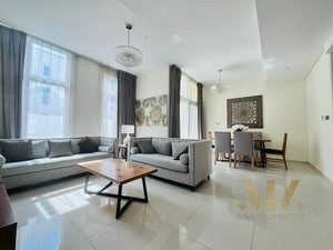 3 bedrooms Townhouse in Dubai, UAE No. 19240