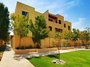 5 bedrooms Villa in Al Raha Gardens, UAE No. 19509