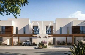 4 bedrooms Villa in Yas Island, UAE No. 19867