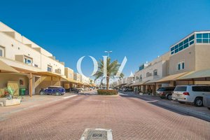 3 bedrooms Townhouse in Al Reef, UAE No. 20119