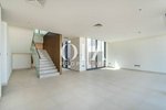 5 bedrooms Villa in Yas Island, UAE No. 20138 - Image 11
