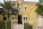 4 bedrooms Townhouse in Dubai Sports City, UAE No. 204 - Image 2