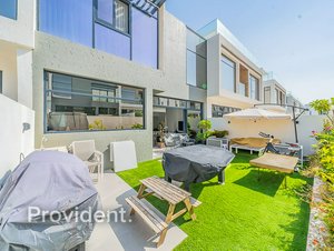 3 bedrooms Townhouse in Jumeirah Golf Estates, UAE No. 2043