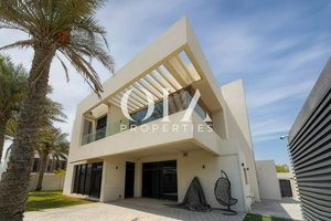 4 bedrooms Villa in Yas Island, UAE No. 20558