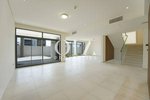 4 bedrooms Villa in Yas Island, UAE No. 20558 - Image 15