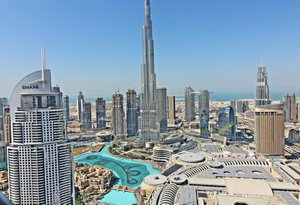 3 bedrooms Apartment in Dubai, UAE No. 207