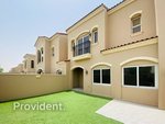 3 bedrooms Townhouse in Serena, UAE No. 2071 - Image 2