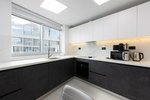 3 bedrooms Apartment in Dubai, UAE No. 20952 - Image 8
