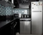 Studio in Dubai, UAE No. 20957 - Image 7