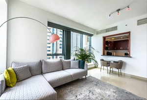 2 bedrooms Apartment in Dubai, UAE No. 21026