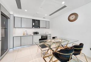 2 bedrooms Apartment in Dubai, UAE No. 21041