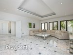 6 bedrooms Villa in Palm Jumeirah, UAE No. 2116 - Image 32