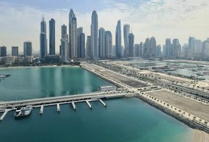 4 bedrooms Apartment in Dubai, UAE No. 21320