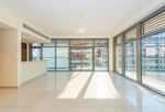 3 bedrooms Apartment in Dubai, UAE No. 21358 - Image 2