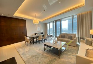 2 bedrooms Apartment in Dubai, UAE No. 214