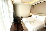 1 bedroom Apartment in Dubai, UAE No. 216 - Image 7