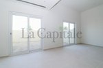 3 bedrooms Townhouse in Dubai Land, UAE No. 21774 - Image 2
