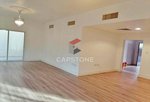 4 bedrooms Villa in Abu Dhabi, UAE No. 21866 - Image 6