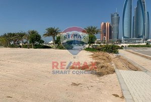 1767m² Land in Nareel Island, UAE No. 21927