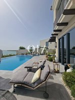 5 bedrooms Villa in Abu Dhabi, UAE No. 22155 - Image 5