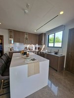 5 bedrooms Villa in Abu Dhabi, UAE No. 22155 - Image 26