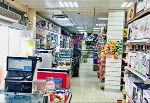 465m² Shop in Al Sinaiya, UAE No. 22221