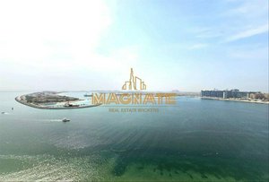 3 bedrooms Apartment in Dubai Harbour, UAE No. 22255