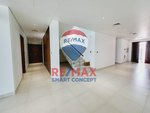5 bedrooms Villa in Yas Island, UAE No. 22267 - Image 2