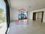 5 bedrooms Villa in Yas Island, UAE No. 22267 - Image 25