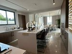 5 bedrooms Villa in Abu Dhabi, UAE No. 22606 - Image 10