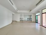5 bedrooms Villa in Al Maqtaa, UAE No. 22689 - Image 3