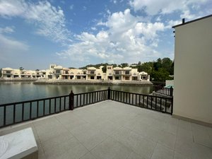 2 bedrooms Villa in Khuzam, UAE No. 22716