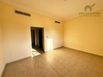 4 bedrooms Villa in Al Hamra Village, UAE No. 23198 - villa in Dubai