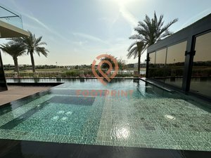 6 bedrooms Villa in Dubai, UAE No. 23822