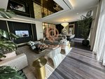 6 bedrooms Villa in Dubai, UAE No. 23822 - Image 2