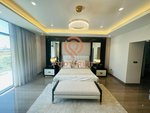 6 bedrooms Townhouse in Dubai, UAE No. 23993 - Image 2