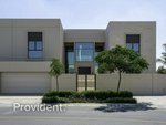 5 bedrooms Villa in Meydan, UAE No. 2415 - villa in Dubai