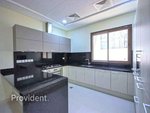 5 bedrooms Villa in Meydan, UAE No. 2415 - Image 6