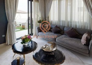 3 bedrooms Townhouse in Dubai, UAE No. 24185