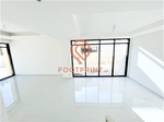 4 bedrooms Townhouse in Dubai, UAE No. 24290 - Image 5