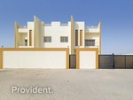 2 bedrooms Villa in Jebel Ali, UAE No. 2430 - villa in Dubai