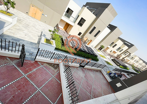 3 bedrooms Townhouse in International City, UAE No. 24327