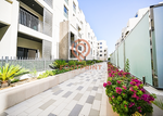 2 bedrooms Apartment in Mirdif, UAE No. 24328 - Image 2