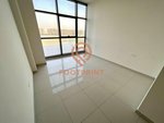 2 bedrooms Apartment in Dubai, UAE No. 24338 - Image 4