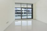 1 bedroom Apartment in Dubai, UAE No. 24339 - Image 4