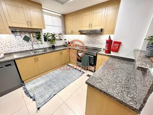 3 bedrooms Townhouse in International City, UAE No. 24366